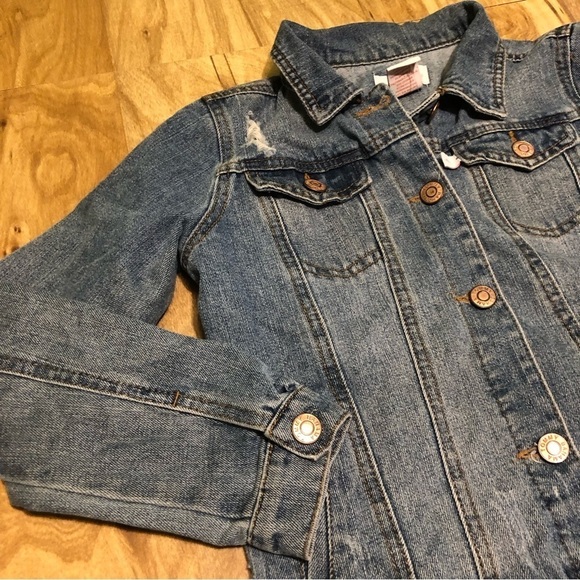 NWOT Tommy Bahama Jacket Kids Girls 10 Blue Medium Wash Denim Distressed - Picture 2 of 10